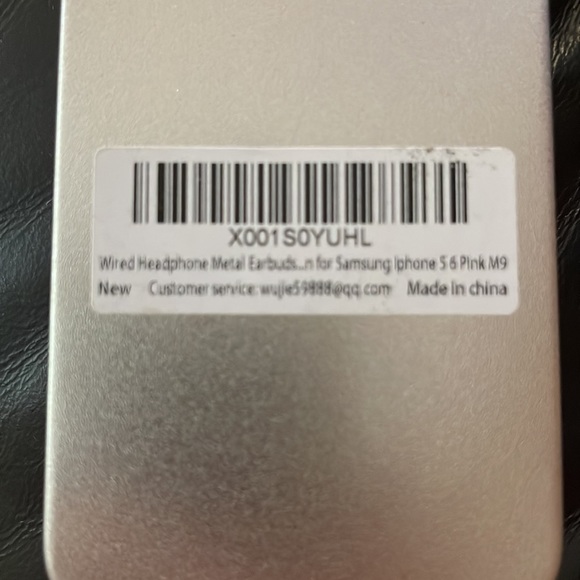 Wired Headphones for Samsung IPHONES - Picture 3 of 4